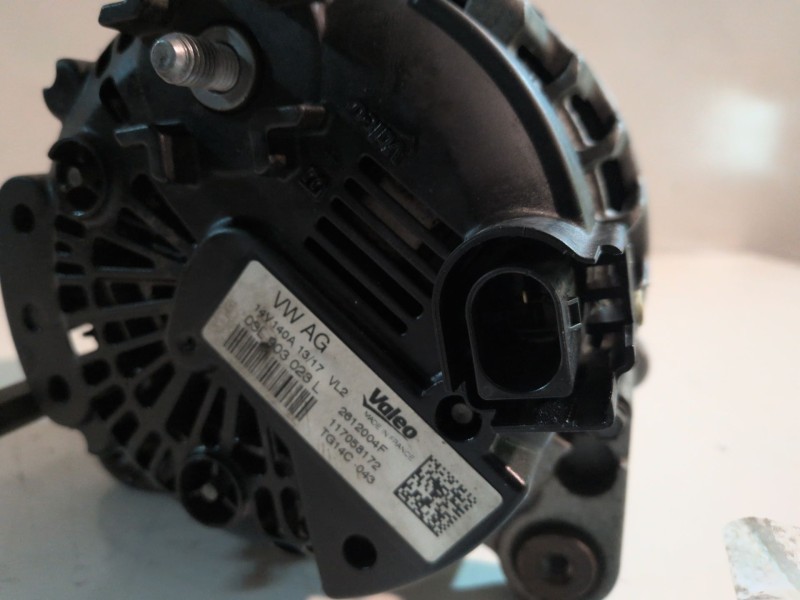 Recambio de alternador para volkswagen caddy profesional (sa)(03.2015) dfs referencia OEM IAM 06F903023C  
