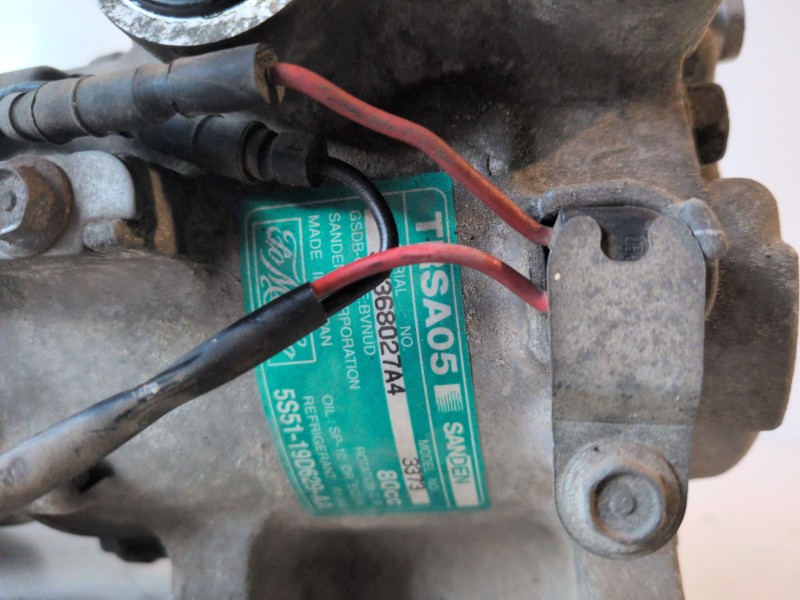 Recambio de compresor aire acondicionado para ford ka (ccq) a9a referencia OEM IAM 5S5119D629AA  