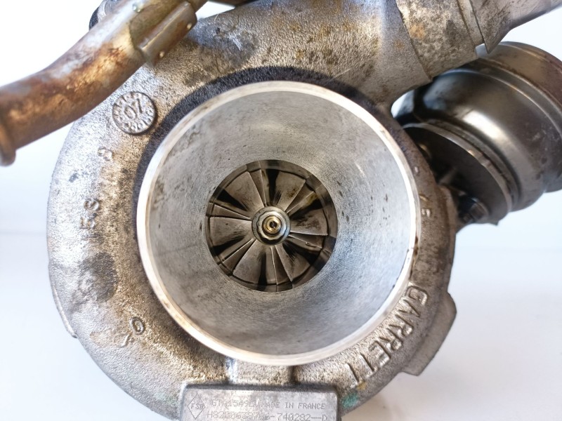 Recambio de turbocompresor para nissan x-trail (t31) m9r760 referencia OEM IAM H8200639766  