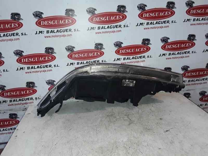 Recambio de faro derecho para renault laguna ii (bg0) referencia OEM IAM 8200002847  