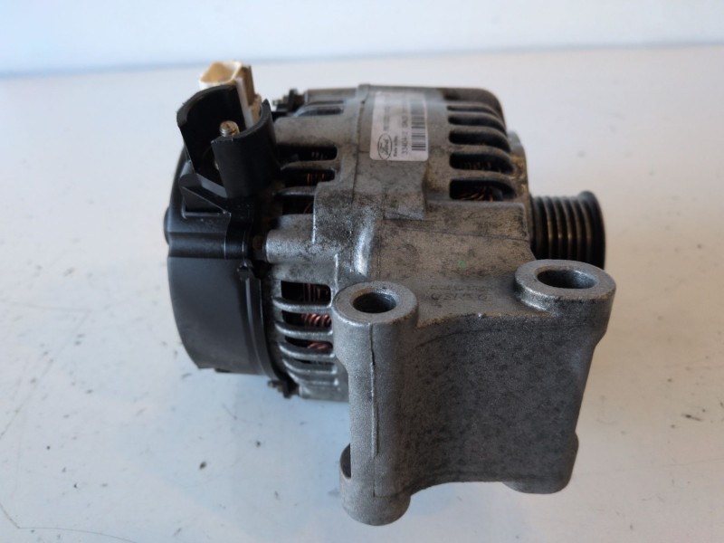 Recambio de alternador para ford focus berlina (cap) hwda referencia OEM IAM 3N1110300AC  