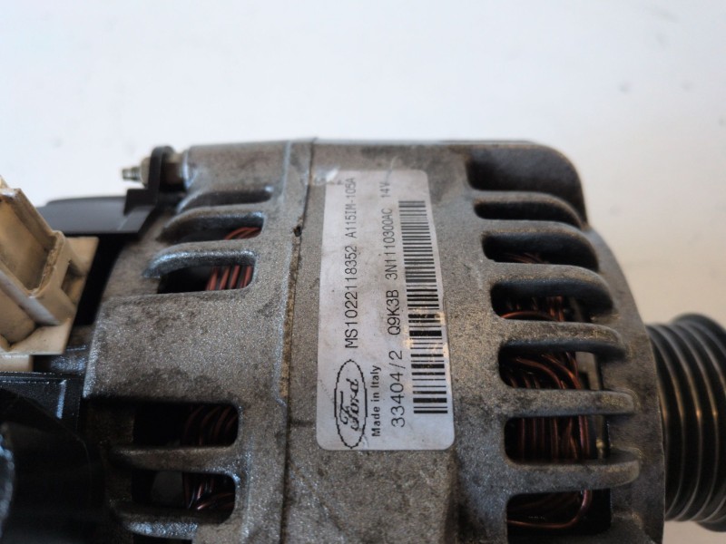 Recambio de alternador para ford focus berlina (cap) hwda referencia OEM IAM 3N1110300AC  