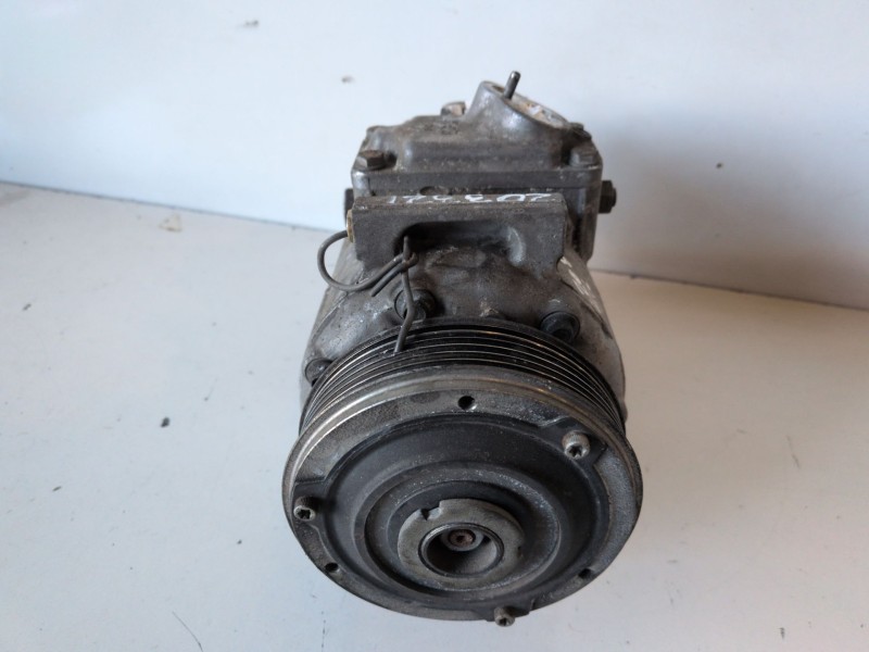 Recambio de compresor aire acondicionado para volkswagen golf v (1k1)(10.2003) bkd referencia OEM IAM 1K0820803G  
