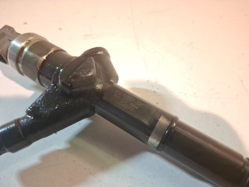 Recambio de inyector para nissan x-trail (t30) yd22 referencia OEM IAM AW402AW4  