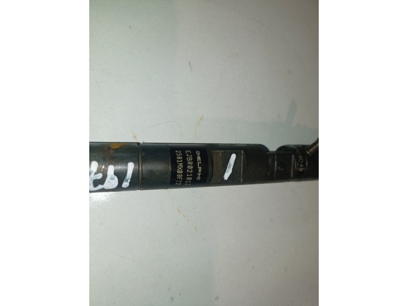 Recambio de inyector para renault kangoo i (f/kc0) k9k704 referencia OEM IAM EJBR02101Z  