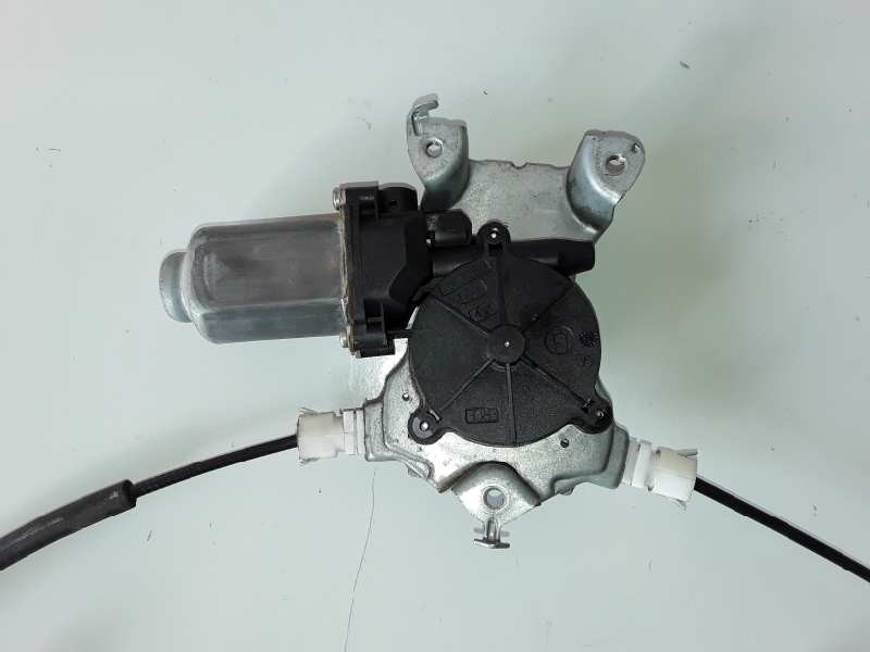 Recambio de elevalunas delantero izquierdo para nissan almera (n16/e) qg18 referencia OEM IAM 400601  