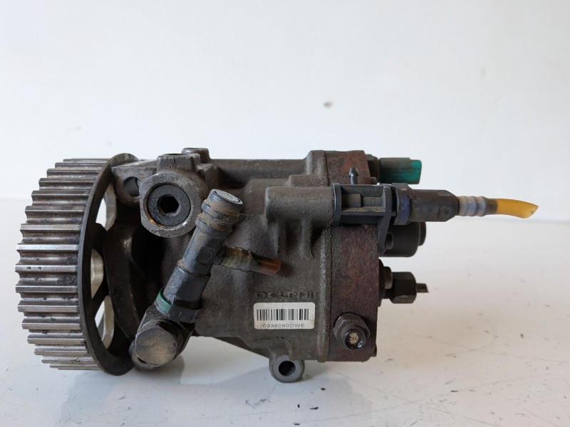 Recambio de bomba inyeccion para renault kangoo i (f/kc0) k9k702 referencia OEM IAM R9042A014A  
