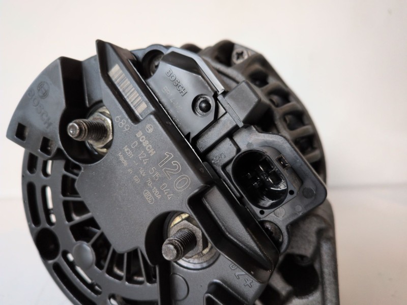 Recambio de alternador para iveco daily camión/volquete 814043b referencia OEM IAM 0124515044  