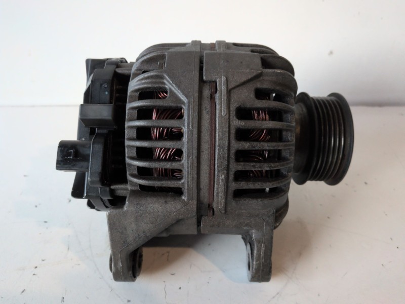 Recambio de alternador para iveco daily camión/volquete 814043b referencia OEM IAM 0124515044  