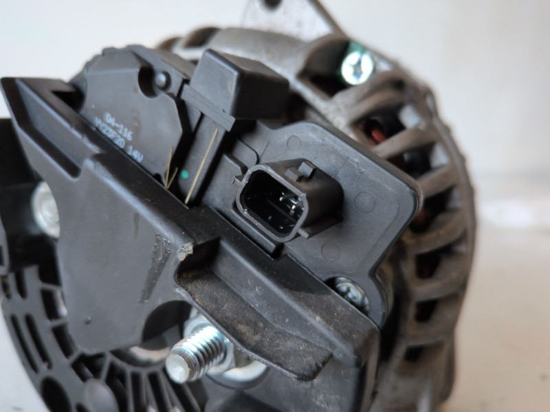 Recambio de alternador para renault kangoo ii (f/kw0) k9k808 referencia OEM IAM   