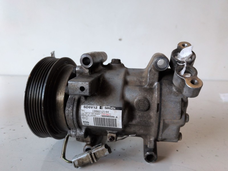 Recambio de compresor aire acondicionado para renault kangoo ii (f/kw0) k9k808 referencia OEM IAM 8200953359A  