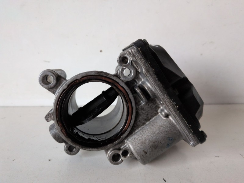 Recambio de caja mariposa para seat ibiza berlina (6j5) cfwa referencia OEM IAM 03L128063T  