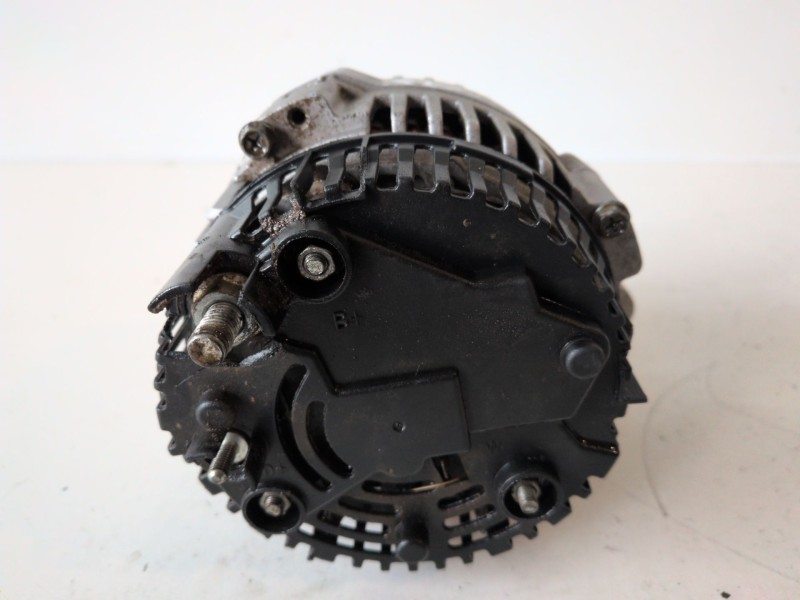 Recambio de alternador para citroen saxo hdz referencia OEM IAM   