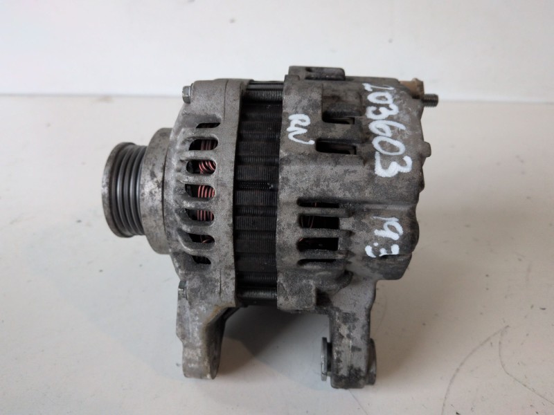 Recambio de alternador para renault megane ii classic berlina k4m760 referencia OEM IAM CGB14099  