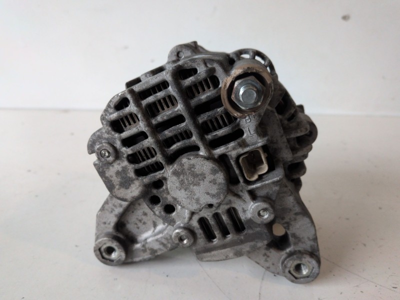 Recambio de alternador para renault megane ii classic berlina k4m760 referencia OEM IAM CGB14099  