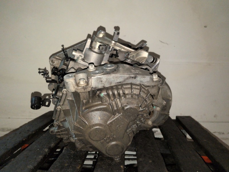 Recambio de caja cambios para opel zafira b z19dt referencia OEM IAM M32019D36501  