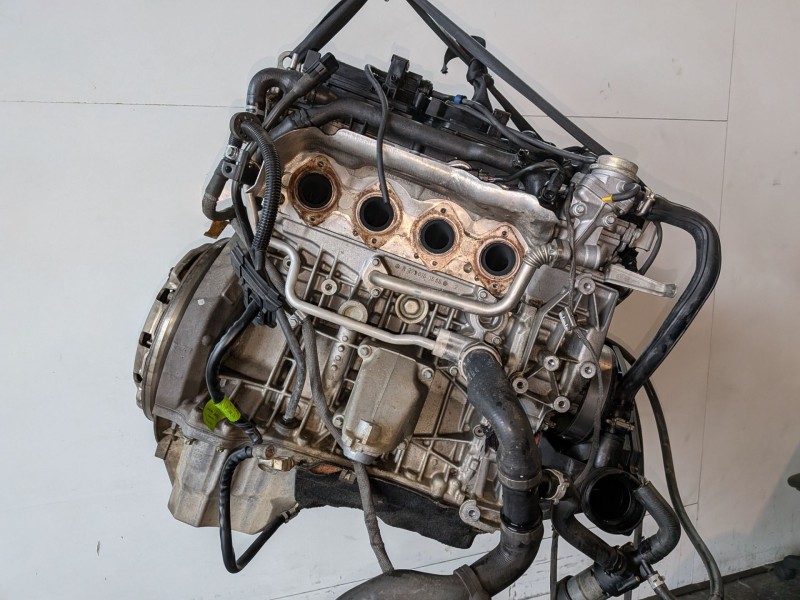 Recambio de motor completo para mercedes-benz clase c (bm 203) berlina m271946 referencia OEM IAM 271946  