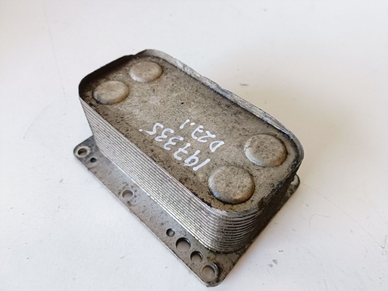 Recambio de enfriador aceite motor para nissan x-trail (t31) m9r760 referencia OEM IAM 6790972560  