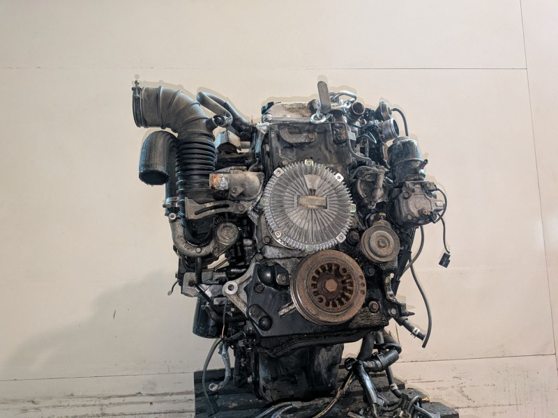 Recambio de motor completo para mitsubishi montero (v60/v70) 4m41 referencia OEM IAM 4M41  