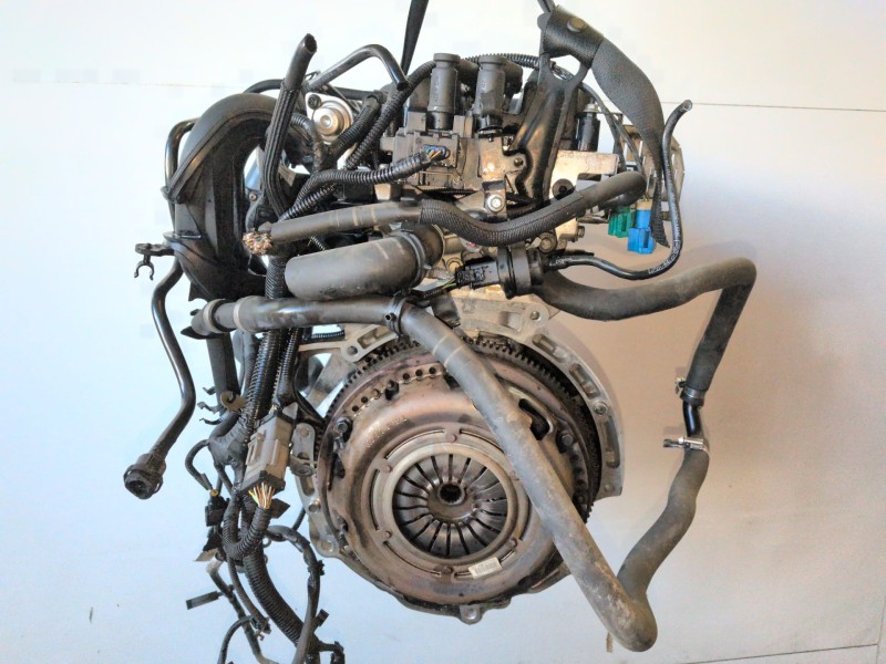 Recambio de motor completo para ford focus berlina (cap) hwda referencia OEM IAM HWDA  