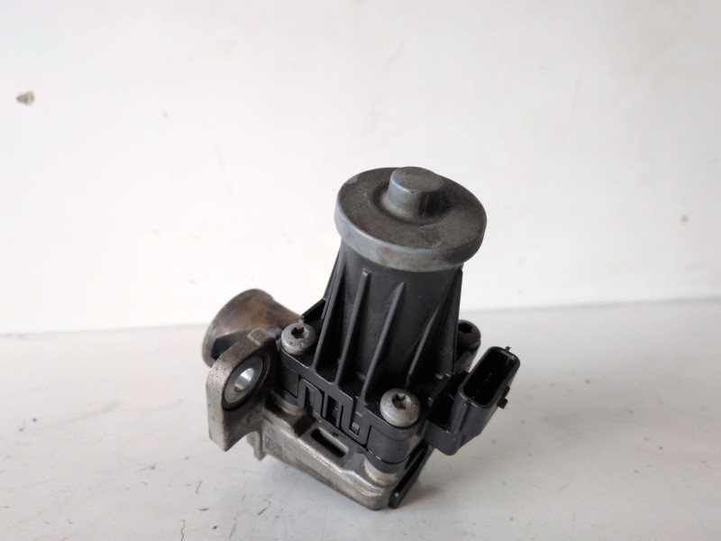 Recambio de valvula egr para renault kangoo ii (f/kw0) k9k608 referencia OEM IAM H8200129863  