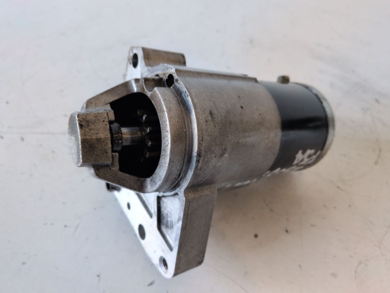 Recambio de motor arranque para peugeot 308 5fw referencia OEM IAM M000T32271ZE  