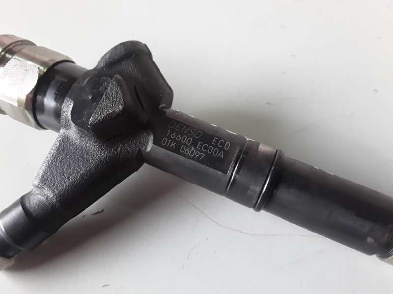 Recambio de inyector para nissan pathfinder (r51) referencia OEM IAM 16600EC00A  