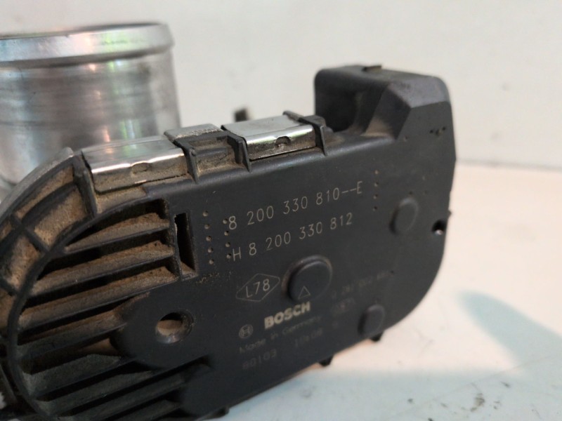 Recambio de caja mariposa para renault laguna iii berlina m9r742 referencia OEM IAM 0281002681  