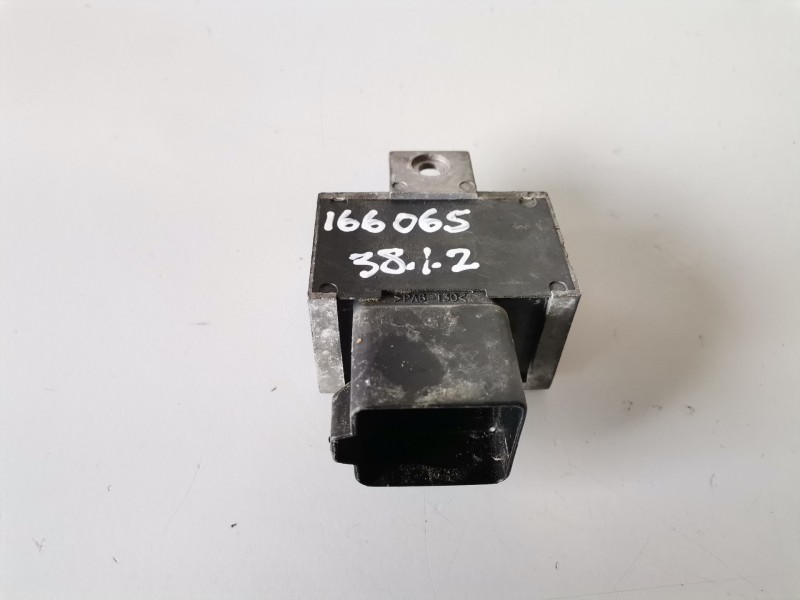 Recambio de caja precalentamiento para renault scenic rx4 (ja0) f9q740 referencia OEM IAM 7700115078  