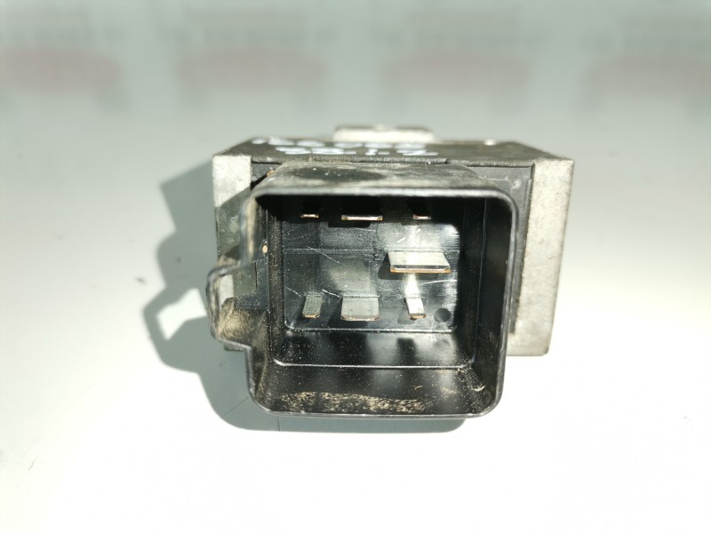 Recambio de caja precalentamiento para renault scenic rx4 (ja0) f9q740 referencia OEM IAM 7700115078  