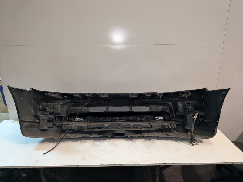 Recambio de paragolpes delantero para land rover range rover sport 508ps referencia OEM IAM   
