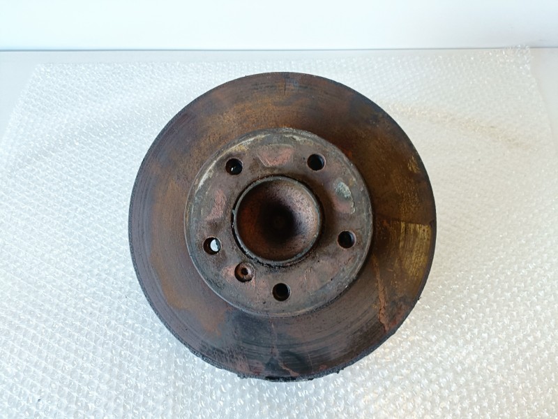 Recambio de mangueta delantera izquierda para bmw serie 1 coupe (e82) n51b30a referencia OEM IAM 3121676444303  