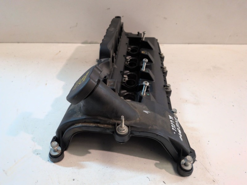 Recambio de tapa balancines para land rover range rover sport 508ps referencia OEM IAM 8W936P052AF  