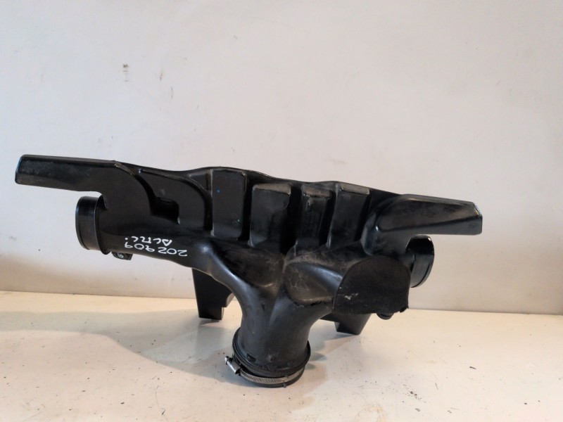 Recambio de colector admision para land rover range rover sport 508ps referencia OEM IAM AH426C700BE  