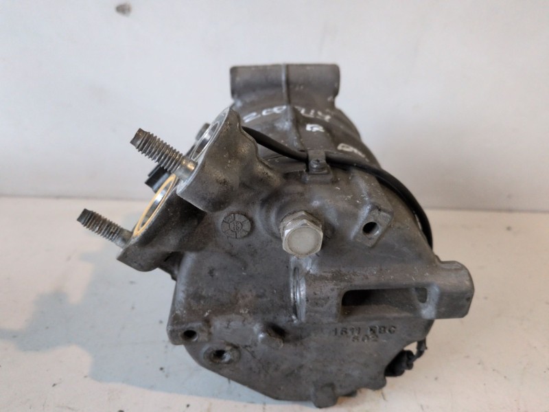 Recambio de compresor aire acondicionado para land rover range rover sport 508ps referencia OEM IAM 8W8319D629AD  