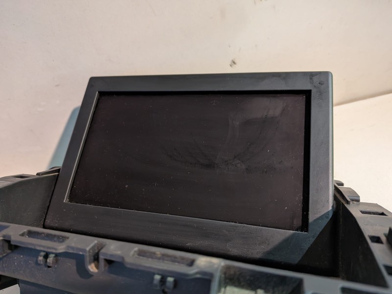 Recambio de pantalla multifuncion para peugeot 5008 rh02 referencia OEM IAM 96735367ZD  