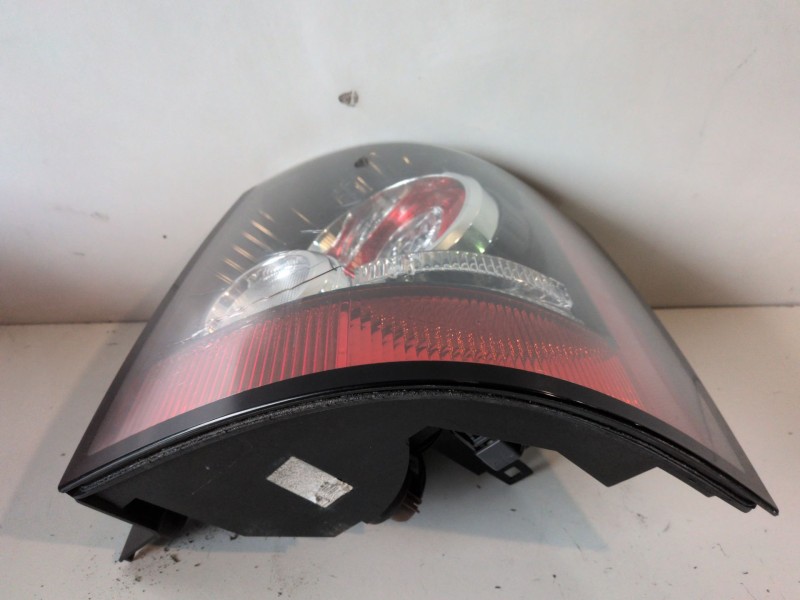 Recambio de piloto trasero derecho para land rover range rover sport 508ps referencia OEM IAM   