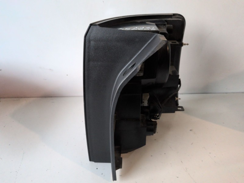 Recambio de piloto trasero izquierdo para land rover range rover sport 508ps referencia OEM IAM   