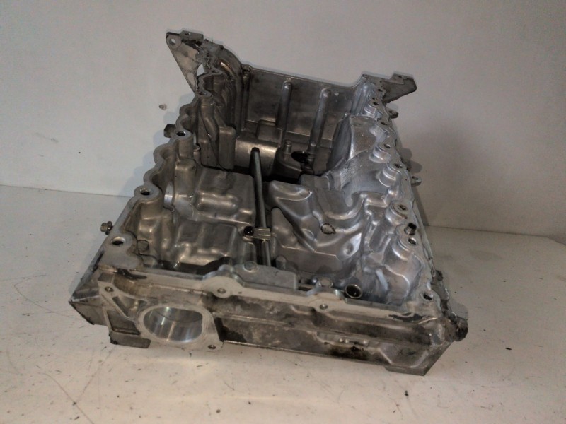 Recambio de carter para land rover range rover sport 508ps referencia OEM IAM   