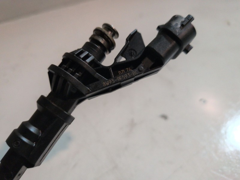 Recambio de inyector para land rover range rover sport 508ps referencia OEM IAM 0261500298  