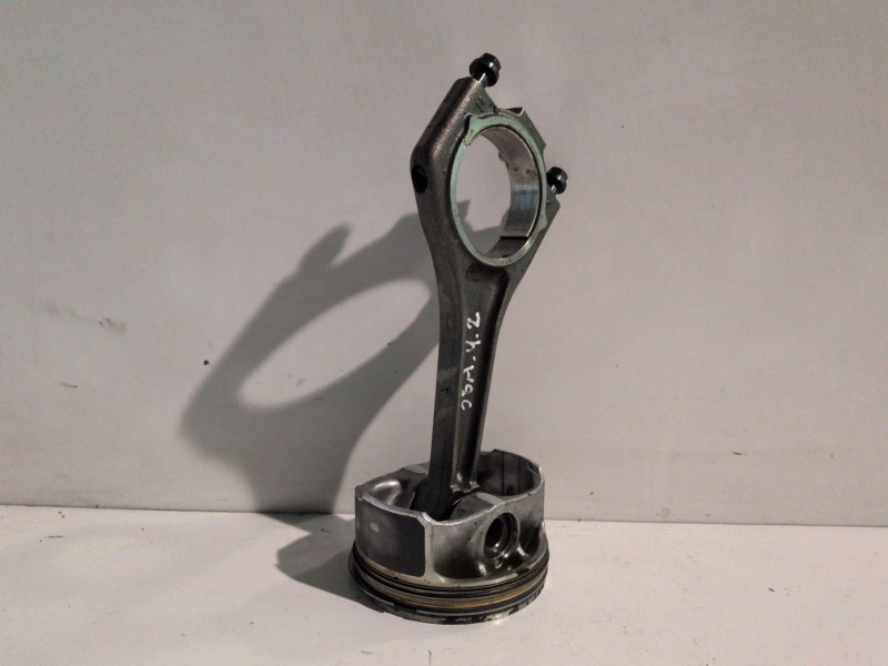 Recambio de piston para land rover range rover sport 508ps referencia OEM IAM   