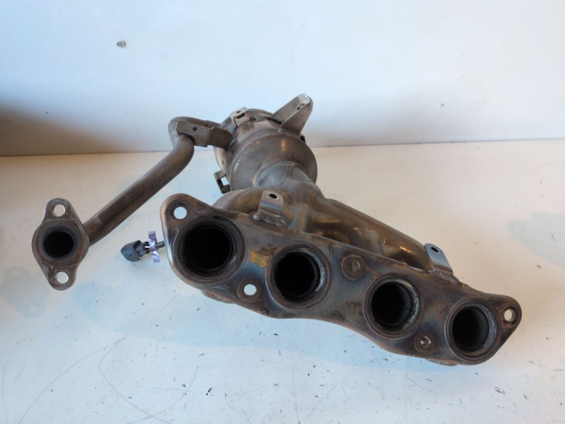 Recambio de catalizador para toyota c-hr (x10) 2zr referencia OEM IAM   