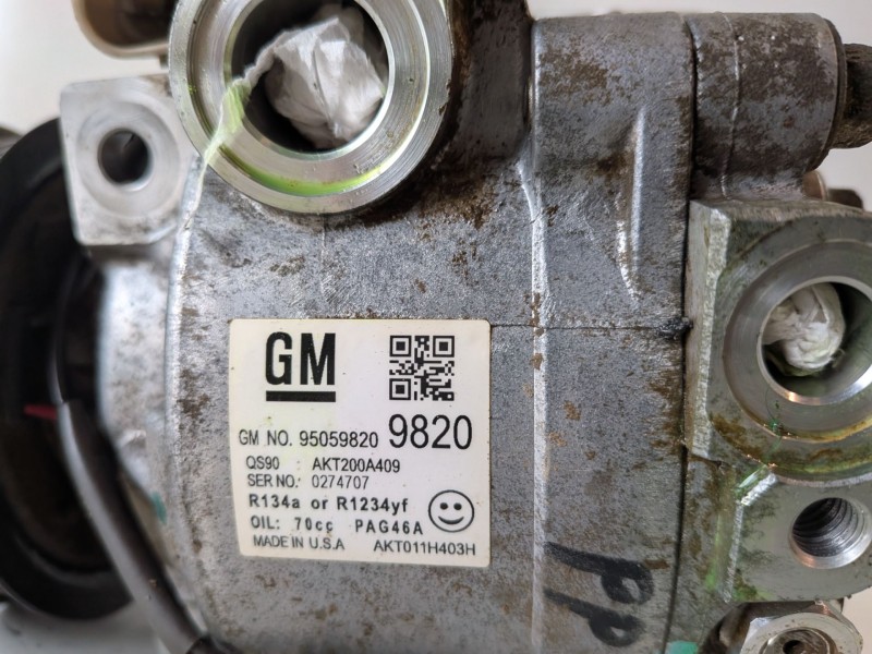 Recambio de compresor aire acondicionado para chevrolet trax a17dts referencia OEM IAM 950598209820  