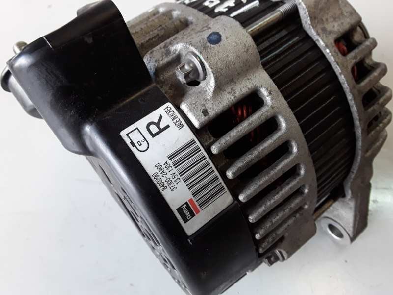 Recambio de alternador para kia stonic (ybcuv) d4fb referencia OEM IAM 373002A900/130A/840002A900  