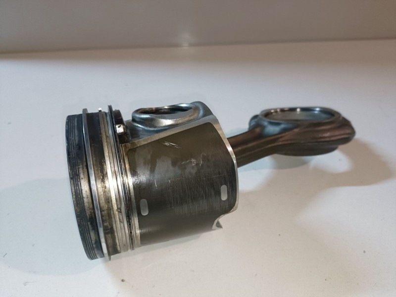 Recambio de piston para peugeot boxer (333/335) furgón techo elevado bat.3450mm f1ce0481d referencia OEM IAM   