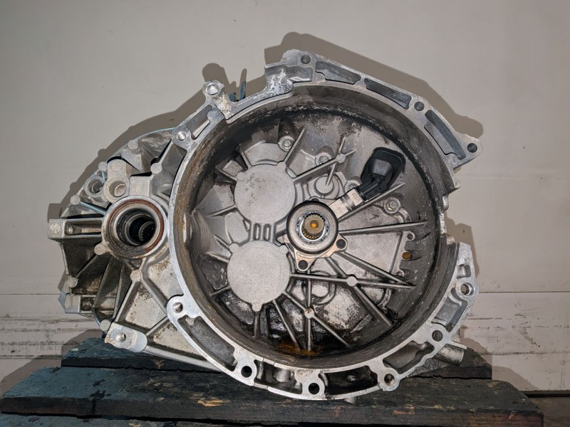 Recambio de caja cambios para ford mondeo berlina (ge) hjbb referencia OEM IAM 3S7R7002CC  