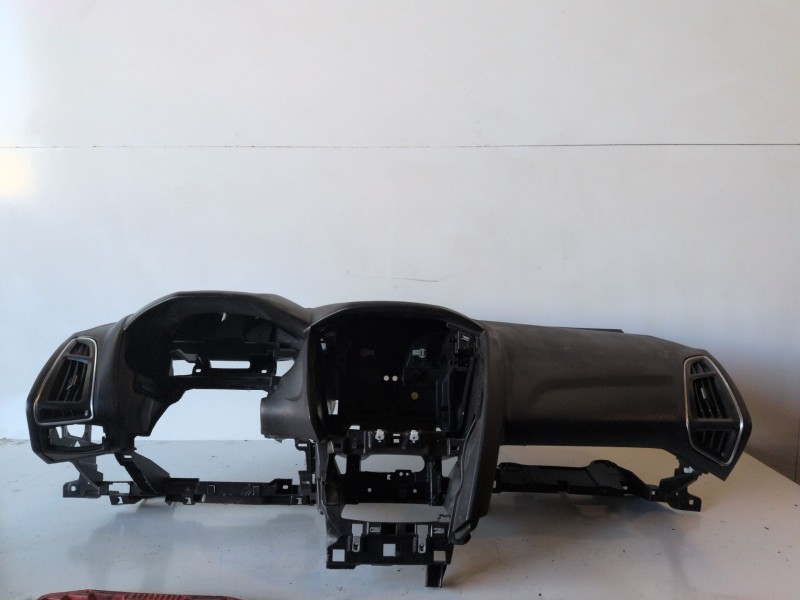 Recambio de salpicadero para ford focus sportbreak (cew) m1da referencia OEM IAM   