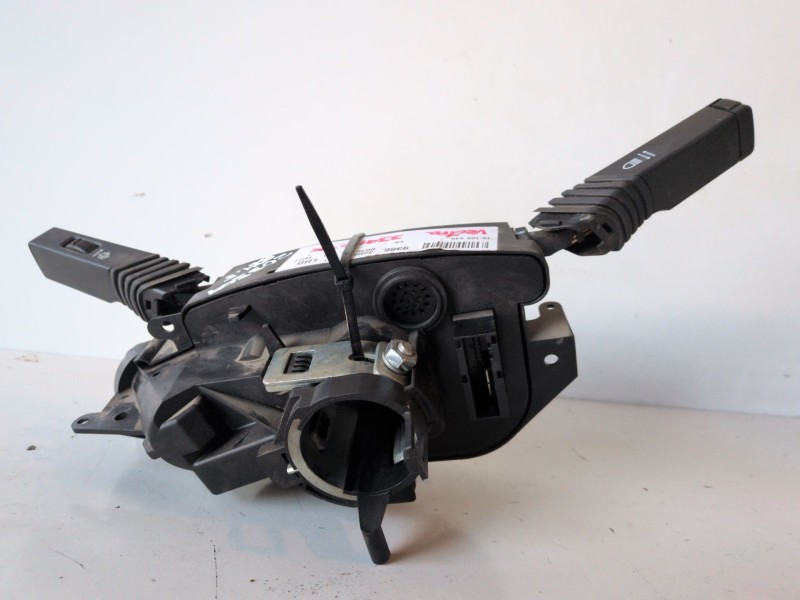 Recambio de mando luces para opel vectra c berlina y22dtr referencia OEM IAM 13165349  