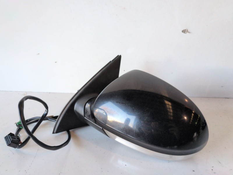 Recambio de retrovisor izquierdo para volkswagen passat variant (3c5) bkp referencia OEM IAM   