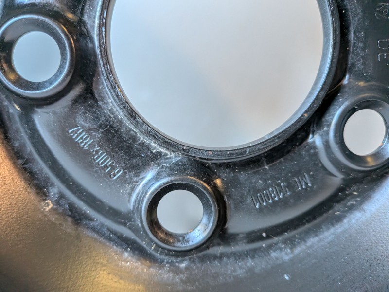 Recambio de neumatico repuesto para mercedes-benz clase r (bm 251) 642872 referencia OEM IAM A2514000002  